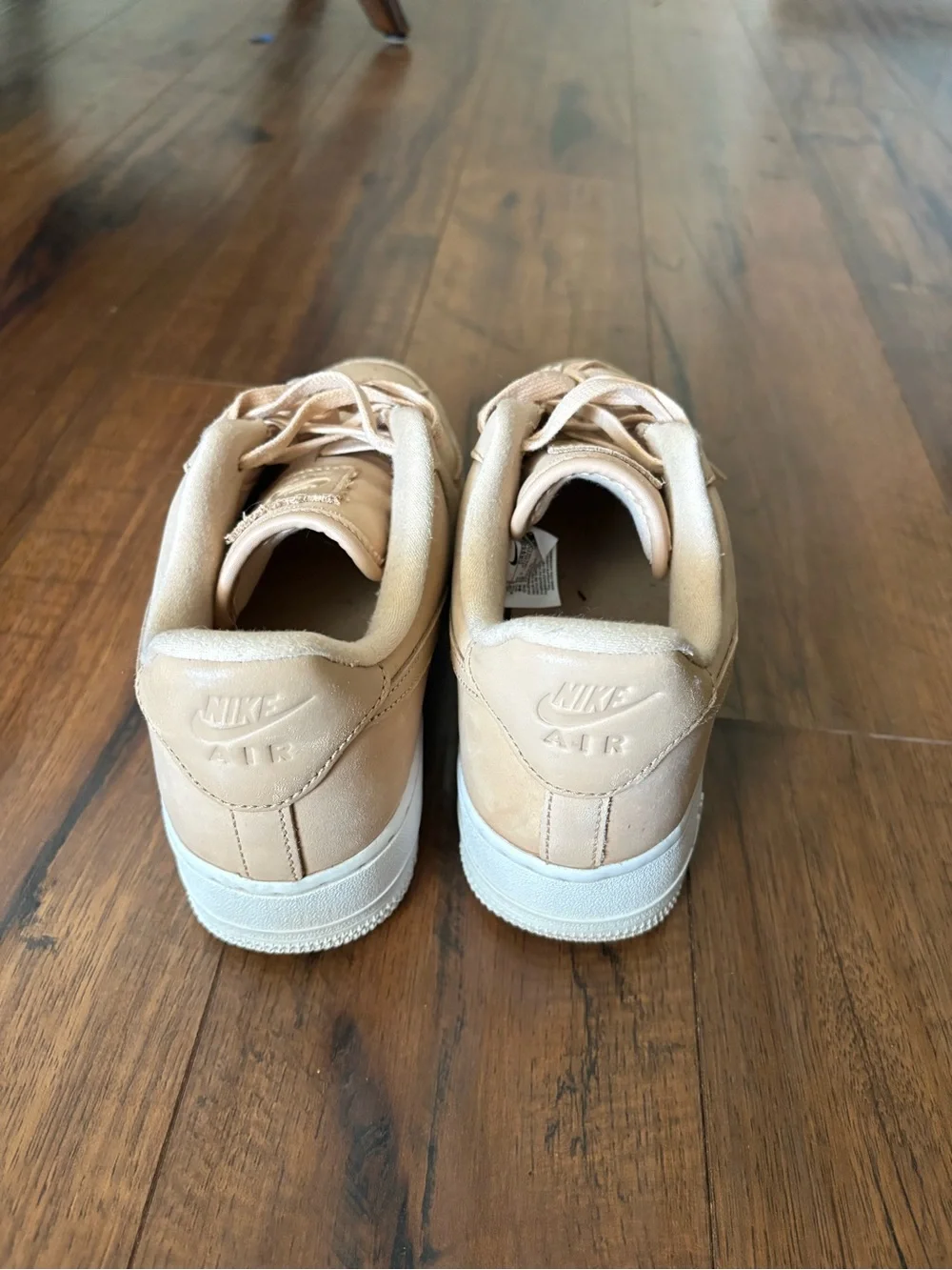 Nike Women's Air Force 1 Low Premium 